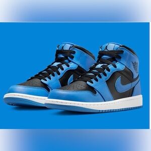 Nike Men’s Air Jordan 1 Mid University Blue Black Size 9.5